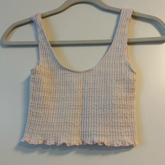 Urban Outfitters tank - Picture 2 of 4